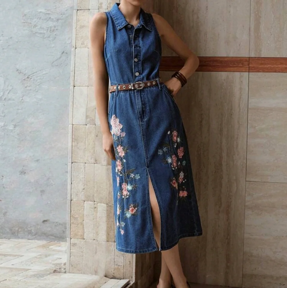 EMBROIDERY SPLIT DENIM DRESS - Picture 2 of 4